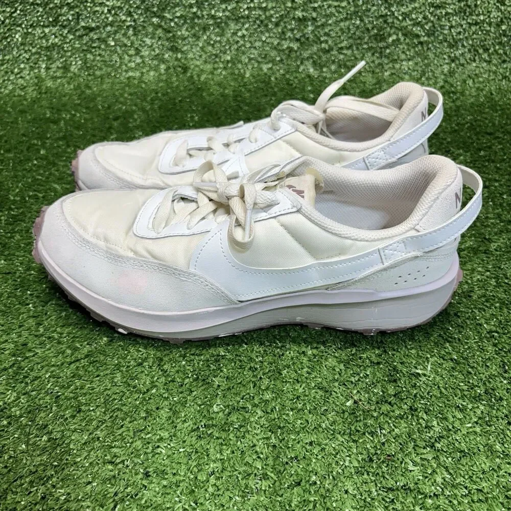 Nike Womens Waffle Debut DH9523-106 White Running Shoes Sneakers Sz 9.5 M